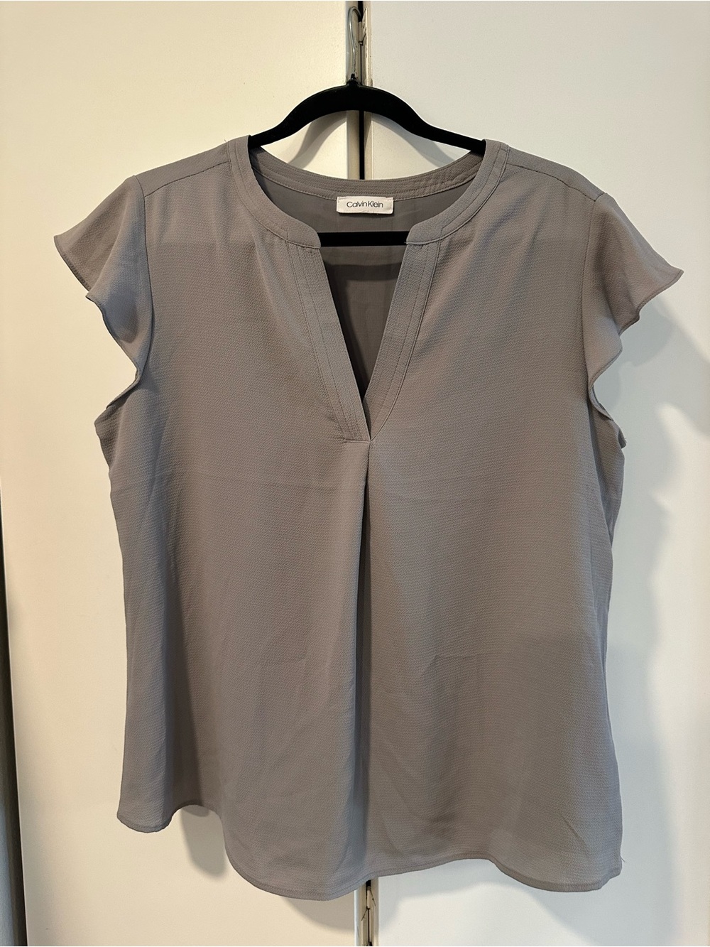 Calvin Klein Large Gray Cap-Sleeve V-Neck Blouse